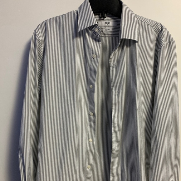 Uniqlo Shirt - Picture 1 of 3